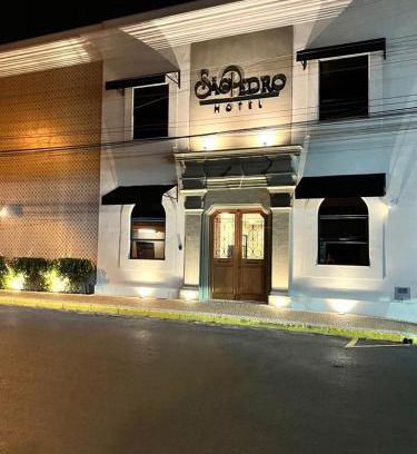 Monte Azul Paulista Hotel | São Pedro Hotel