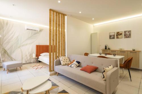 Serignan Apartment | Sérignan Village Studio confortable