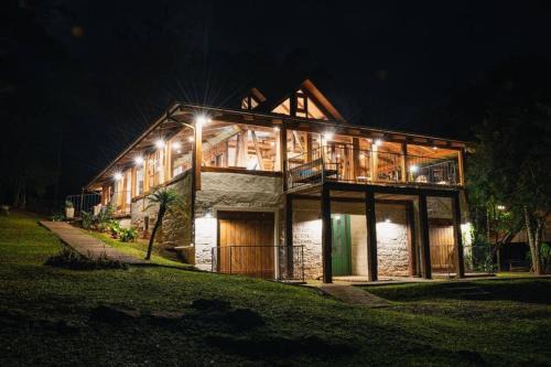Canela House | SÍTIO Canjerana em Gramado