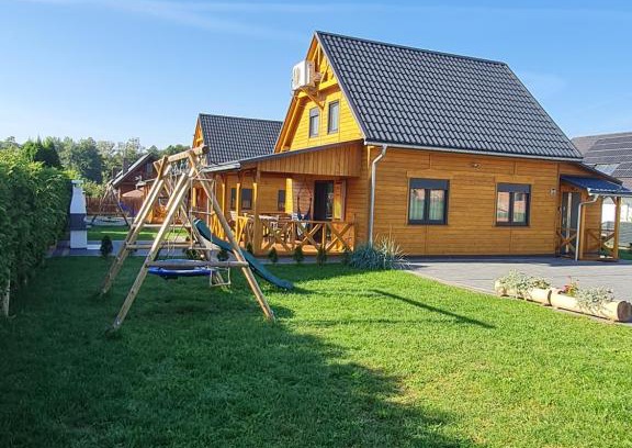 Lubrza Villa | Słoneczny Zakątek