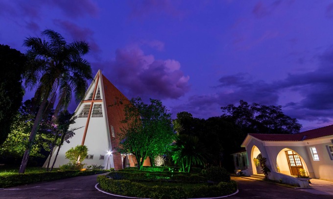 Pindamonhangaba Hotel | Sagrados Corações Pousada