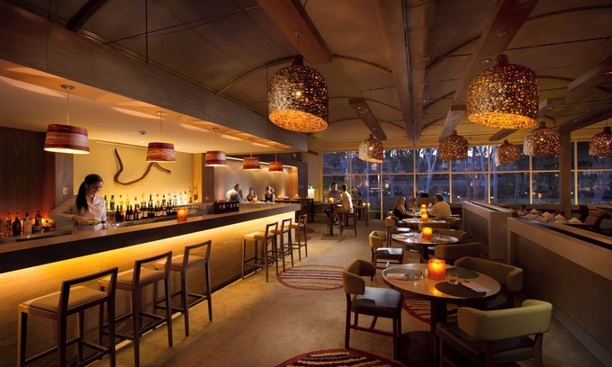 Yulara Hotel | Sails In The Desert