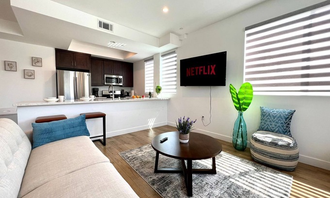 Pico-Union House | Sainted Ktown Abode + Private Rooftop Deck