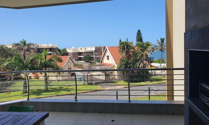 Margate Apartment | Saints View Resort Unit 8