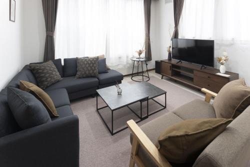 Nishi Apartment | Sakura Villa Kotoni フルリフォーム ファミリーオススメ マーケット近く