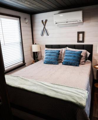 Dover House | Salt & Pepper (In The Pines at KY Lake) 121 & 131 Pine Grove Lane, Dover, TN 37058