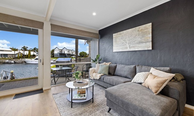 Port Lincoln House | Salty Views