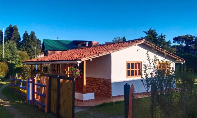 Santa Elena Cottage | Samaria, a place to rest and enjoy in Santa Elena