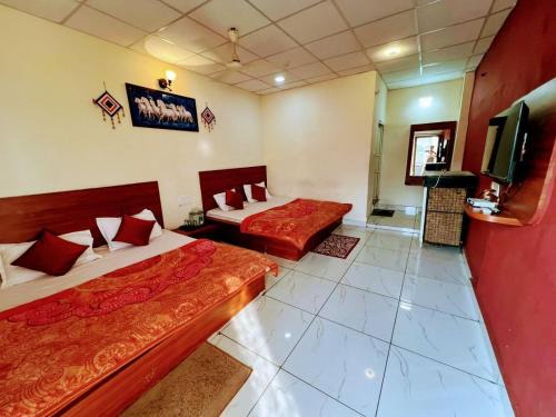 Pachmarhi House | Samarth home stay