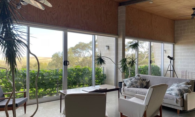 Myponga House | Sampson Retreat - Myponga Beach