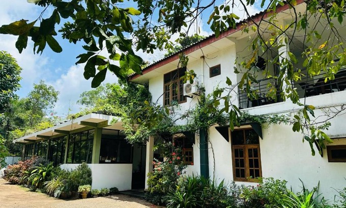 Moragaswewa Hotel | Samudra Luxe Resort