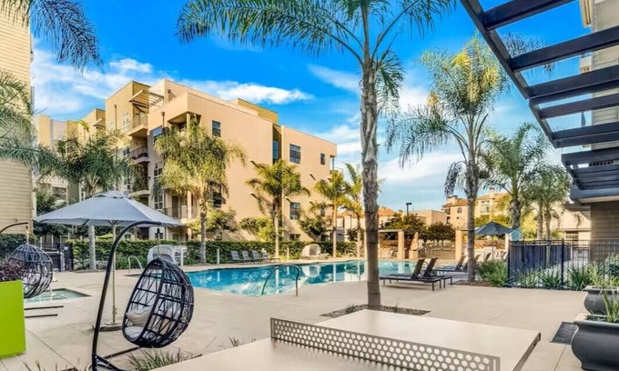 University Heights Apartment | San Diego Stay, Pool, Gym, Near Zoo, Petco Park & SeaWorld