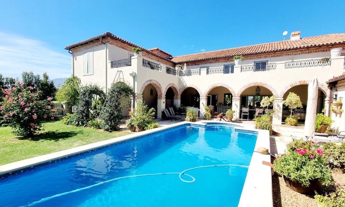 Paarl House | Sandmartins