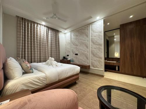 Varanasi Hotel | Sanguine Varanasi