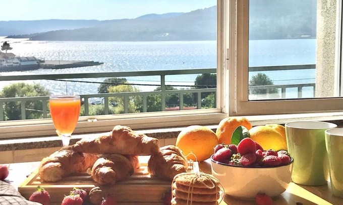 Boa Apartment | SANTIAGO 20 MINUTES, FINISTERRE 60 MINUTES, BEACH 200 METERS CONTACT ME