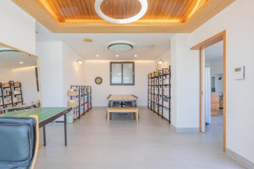 Yeongdo Apartment | Santiago 2nd