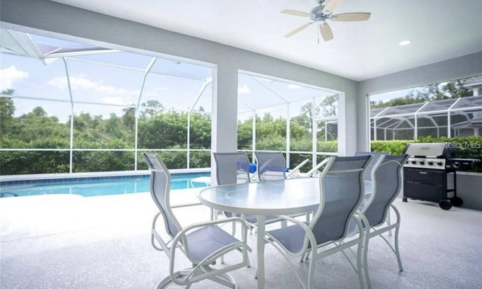 Bee Ridge House | Sarasota Executive Home - Heated Pool & Screened Lanai