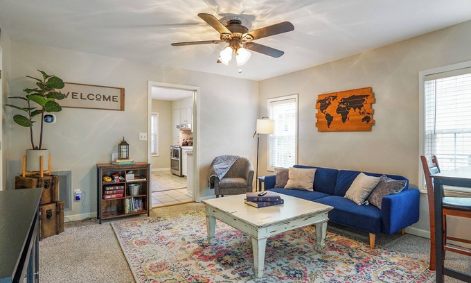 Columbiana House | Save BiG at Cozy Columbiana Cottage!