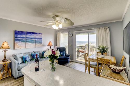 Isle of Palms House | SC309A: 309A Sea Cabin