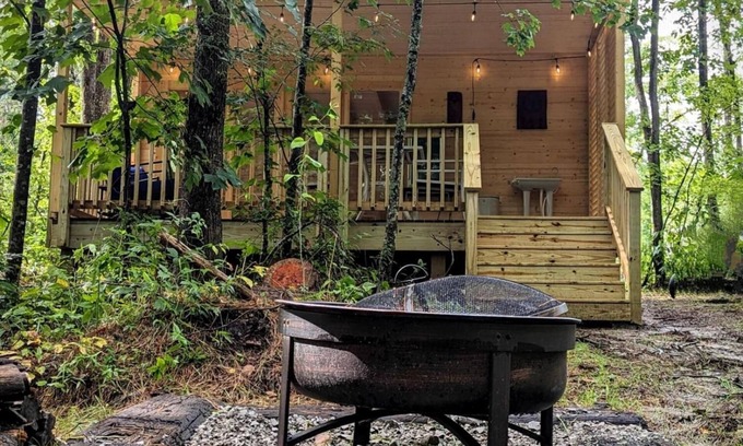 Coalmont House | Scandinavian Cabin at Getaway on Ranger Creek