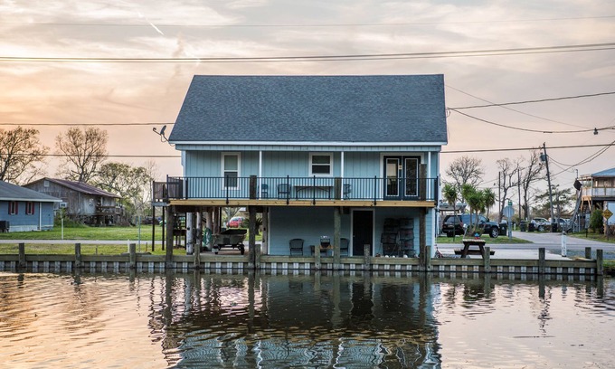 Chauvin House | Scenic Bayou Side Home; Cocodrie Robinson Canal Bridge is open!