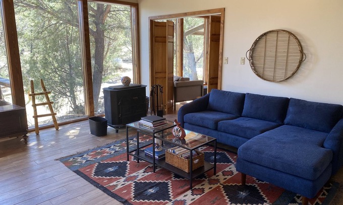 Holman Cabin | Scenic cabin in Carson National Forest