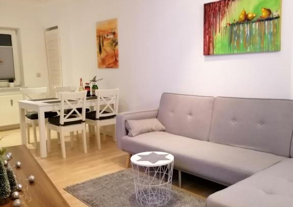 Fleischervorstadt Apartment | Schöne Wohnung, Zwei Schlafzimmer, Zentrumsnah, Erdgeschoss in Greifswald