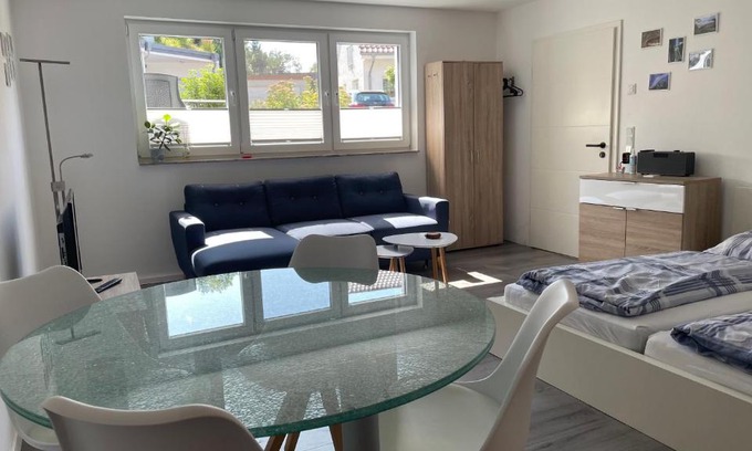 Haarzopf Apartment | Schicht am Bach