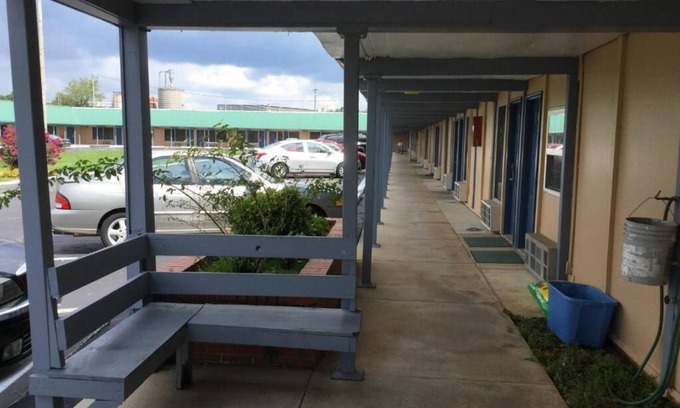 McMinnville Hotel | Scottish Inn McMinnville