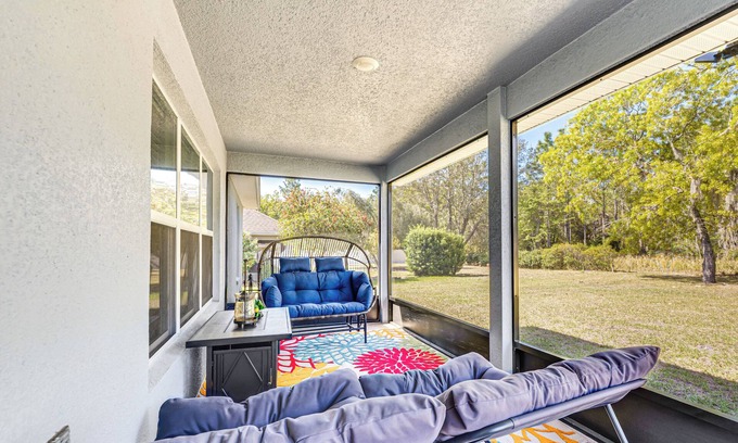 Candler House | Screened Lanai: Relaxing Retreat in Ocala!