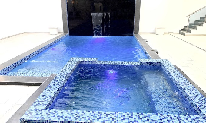 La Caleta Villa | SD 10BR Welcome Party Villa II + Free Bonus