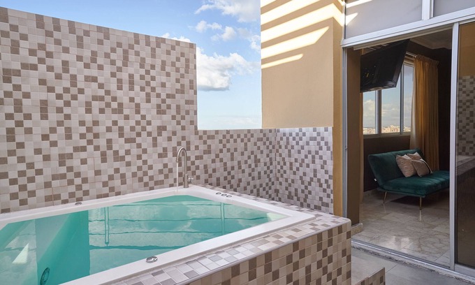 Santo Domingo Apartment | SD 4BR Penthouse Style Paradise 2 + Free Bonus