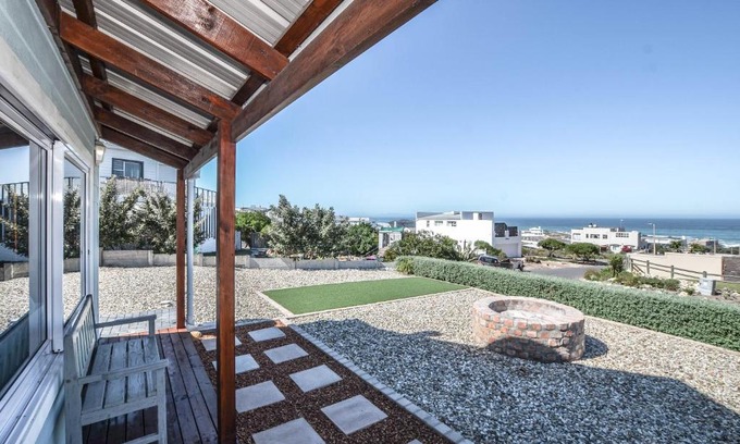 Yzerfontein House | Sea La Vie
