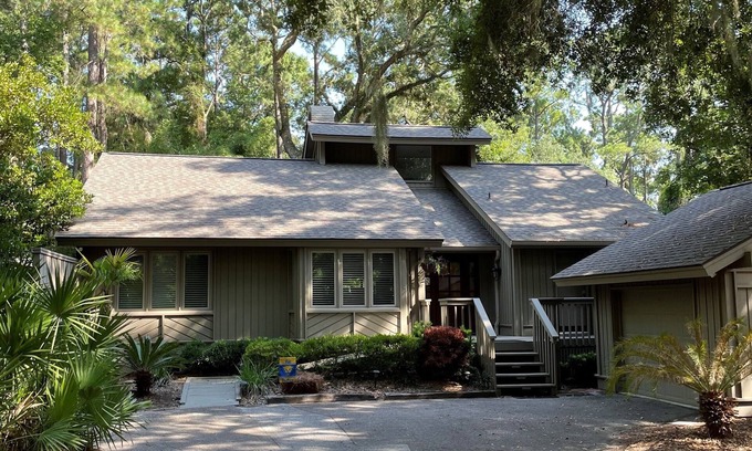 Sea Pines House | Sea Pines Serenity! 3BR/2BA, community pool/tennis/pickleball, near beach/golf.