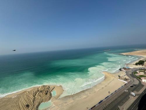 Rumailah Apartment | sea view luxurious holiday homes