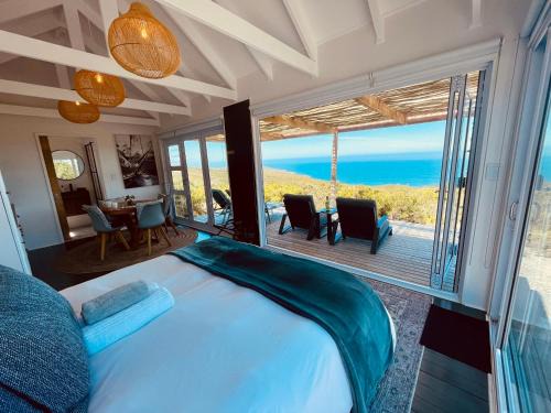 Plettenberg Bay House | Sea Views, Hikes & Tranquility Wildside Cabin