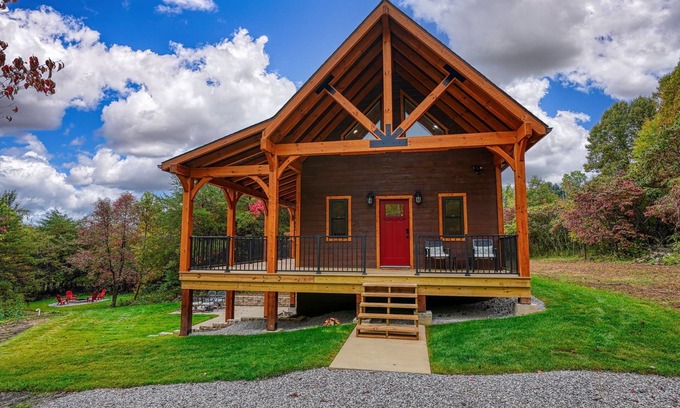 Logan Cabin | Seabass Retreat in Hocking Hills