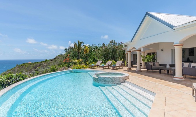 Mont Jean Villa | Seabird (2/3 Rooms) Luxury villa