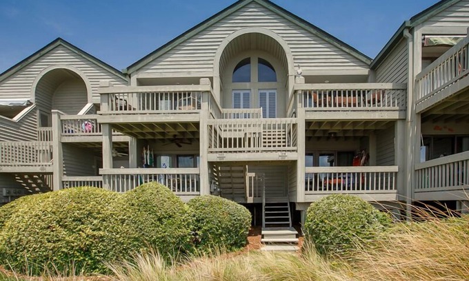 Seabrook Island Villa | Seabrook Exclusives | 1318/20 Pelican Watch
