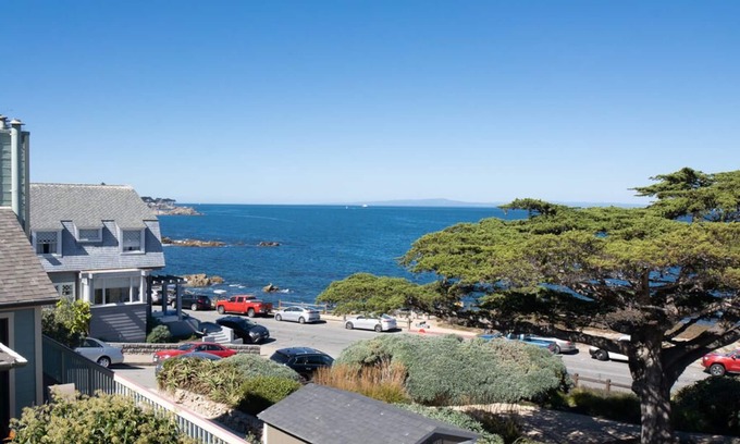 Pacific Grove House | Seafarer - Pacific Grove Beach House - Steps to the Water, Incredible Ocean Views