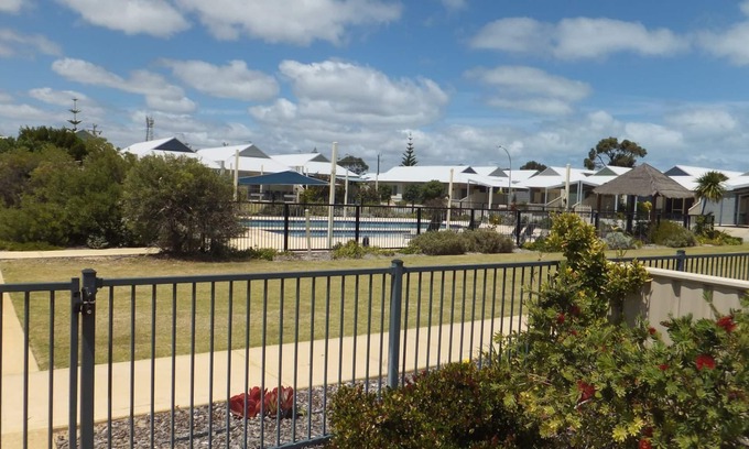 Jurien Bay Villa | Seafront unit 25 Jurien Bay