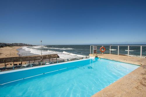 Margate Beach Apartment | Seagull 407