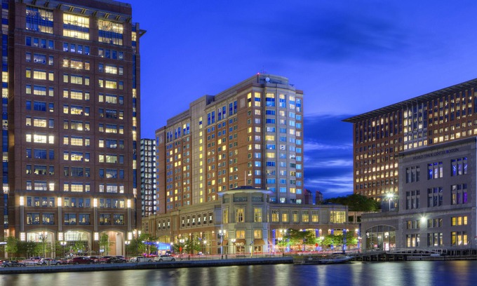 Seaport District Hotel | Seaport Hotel Boston