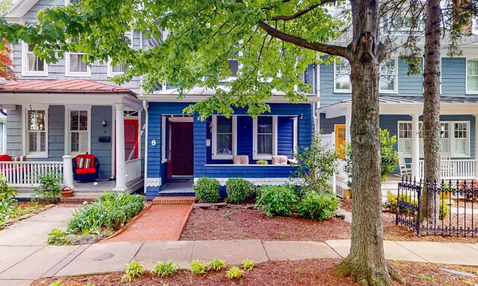 Murray Hill House | Seas The Bay