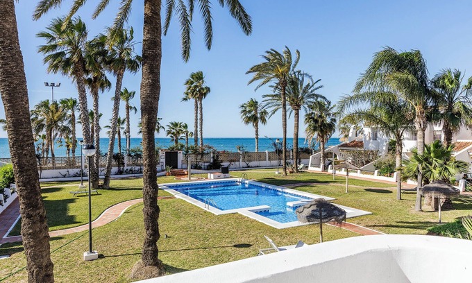 Caleta de Velez House | SEAS - TRAIÑAS