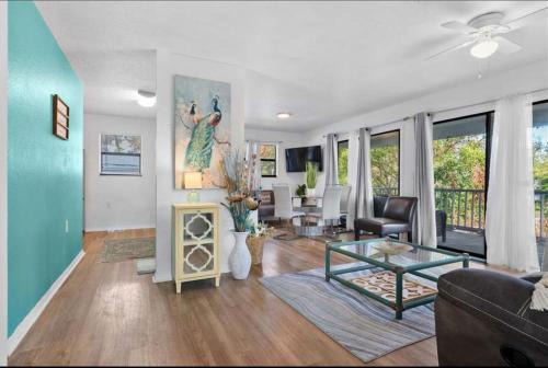 Palmetto Villa | SeaShell Retreat Near Beach