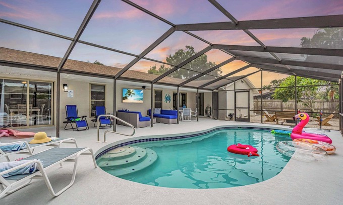 Whitfield House | Seashells & Sunshine – Pool, Games, AMI Beaches