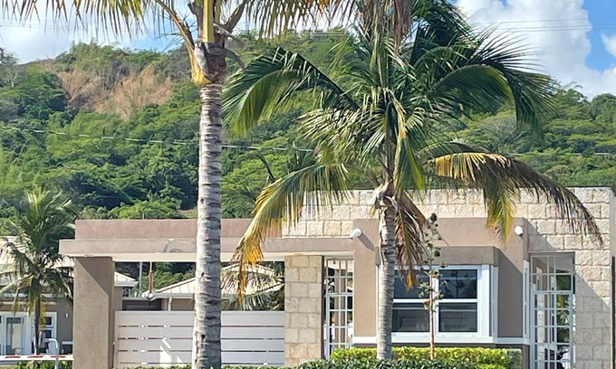 Lucea House | Seashore Vacation Home - Oceanpointe, Lucea, Jamaica
