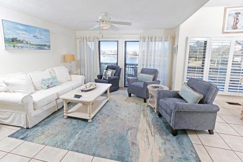 Litchfield by the Sea Villa | Seaside Haven Lakeside 3BR 3BA Villa Resort Perks