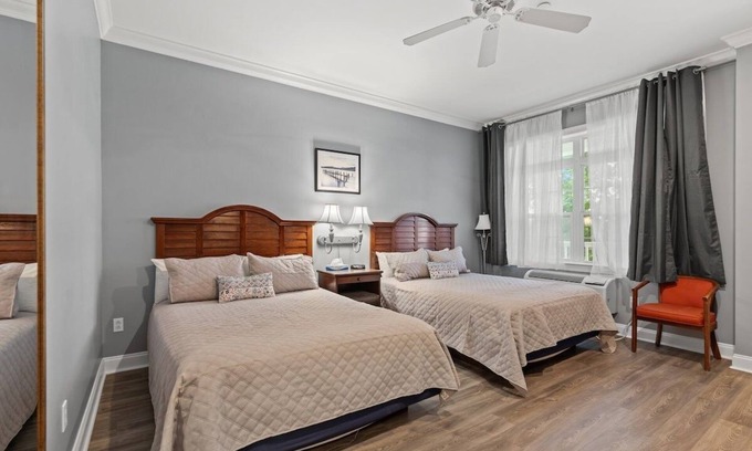 North Litchfield Beach Condo | Seaside Inn - in Litchfield